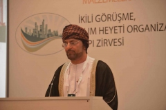 turap235